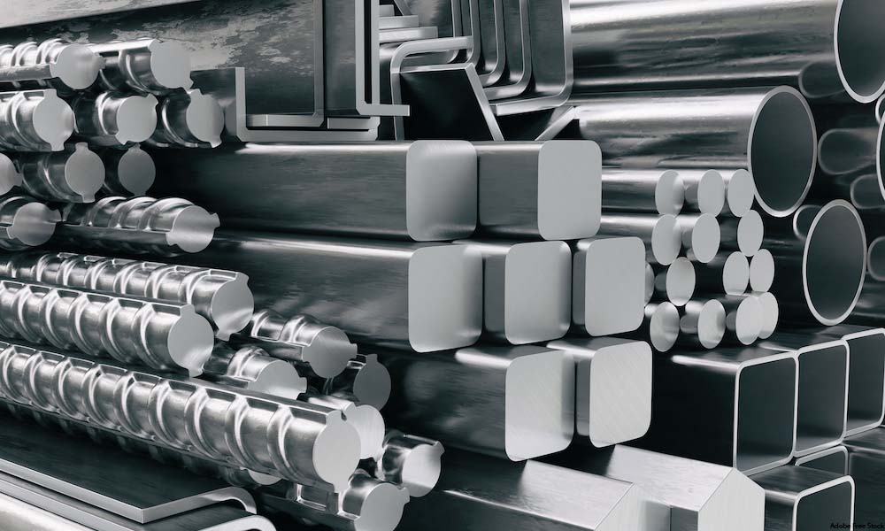 Stainless Steel vs Aluminum: How to Make the Best Choice for Your Product Design 8 Choosing the right material for your product highlighting durability, corrosion resistance, and applications in construction and manufacturing